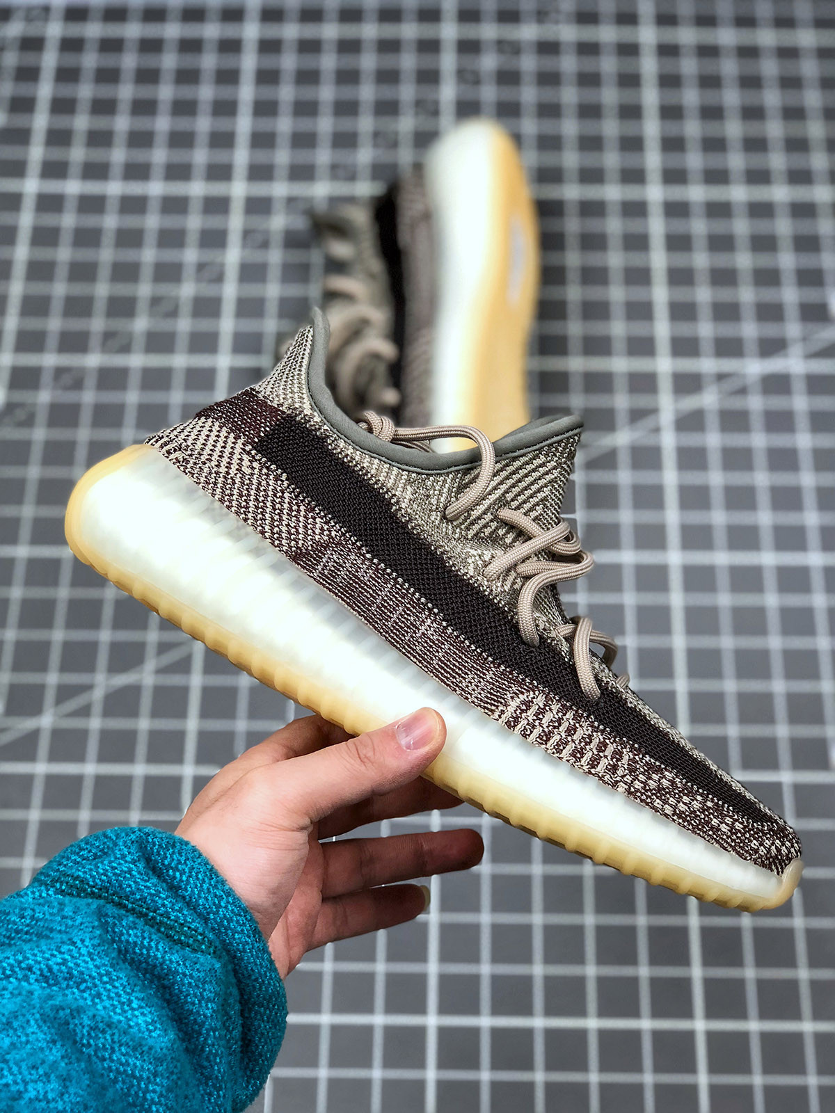 restock yeezy zyon